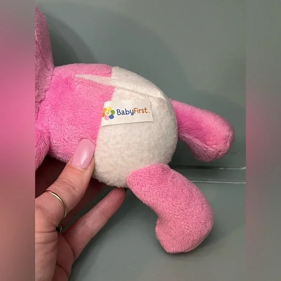 Gaagaa Giggle by BabyFirst Pink Soft Interactive Plush Stuffed Doll Baby First - Picture 2 of 2